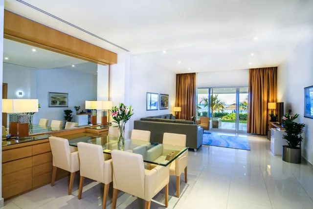 1 Bedroom, Beach Villa, Oceanic Khorfakkan Resort And Spa 4/7