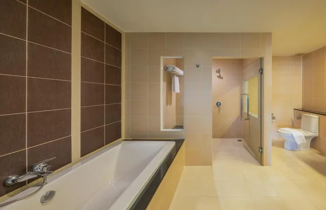 جناح ديلوكس بسرير مزدوج، Deevana Plaza Phuket Patong 6/7
