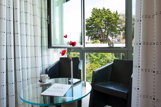 غرفة كلاسيكية بسرير مزدوج بإطلالة على الحديقة، L Agapa Hotel Spa Nuxe 4/6