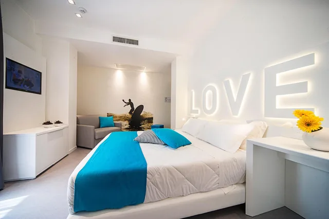 Comfort, Double Bed, Love Boat 3/7