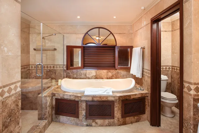 3 Bedrooms, Roof Top, Penthouse, Twin Beds, 2 King Beds, Ocean View, Plunge Pool, Balcony or Terrace، The Crane Resort 1/1