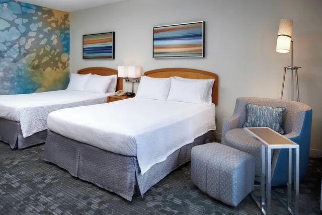 غرفة بسريرين كوين لذوي الإعاقة، Courtyard Kansas City Overland Park/Convention Center 2/5