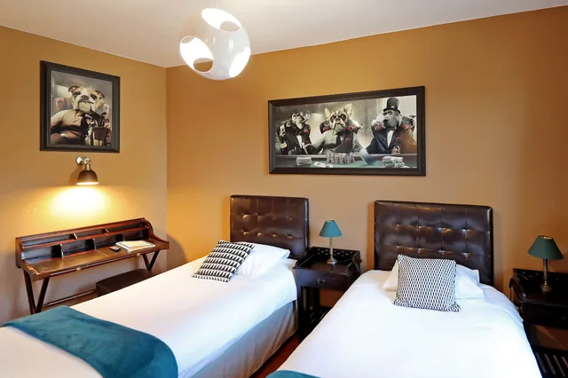 غرفة عائلية رباعية، HOTEL LES PASTELIERS 3/3