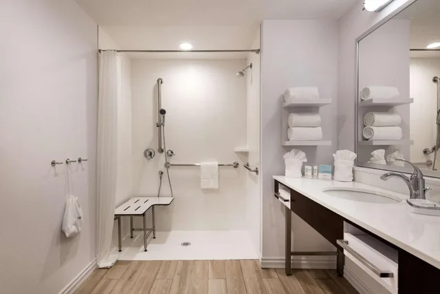 استوديو بسرير كينج مع أريكة لذوي الإعاقة، Hampton Inn & Suites West Melbourne-Palm Bay Road 5/8