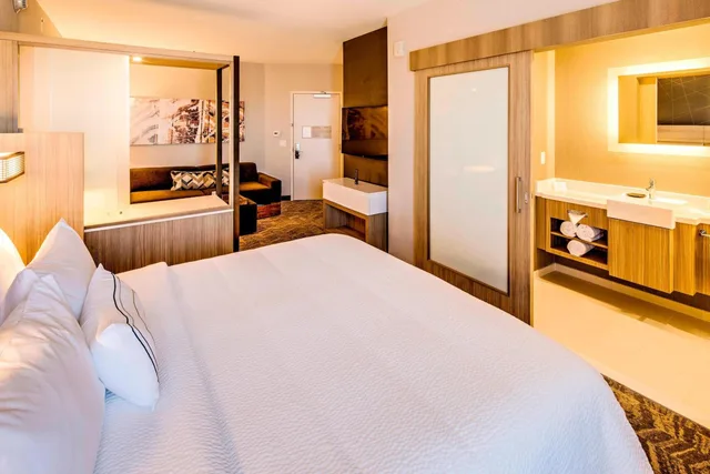 جناح تنفيذي مع أريكة، Springhill Suites Dayton Vandalia 2/3