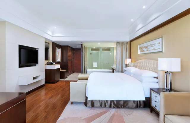 غرفة بسرير كينج لذوي الإعاقة، Hilton Hangzhou Qiandao Lake Resort 7/10