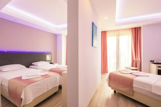 Room, Triple, Datca Sapphire Hotel 5/10