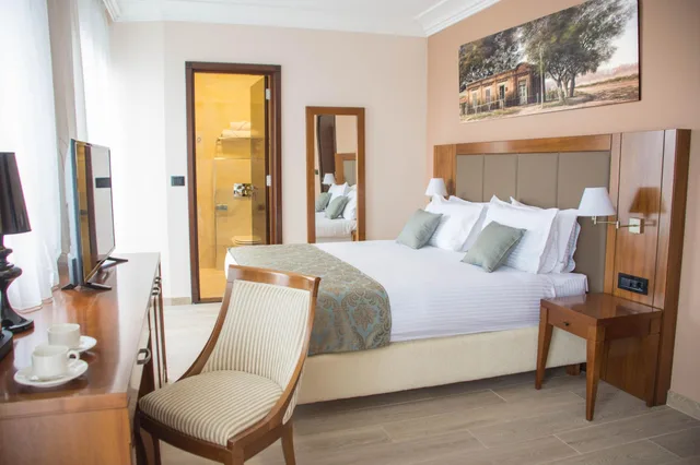 غرفة قياسية بسرير مزدوج أو سريرين منفصلين، Xenon Hotel 3/7