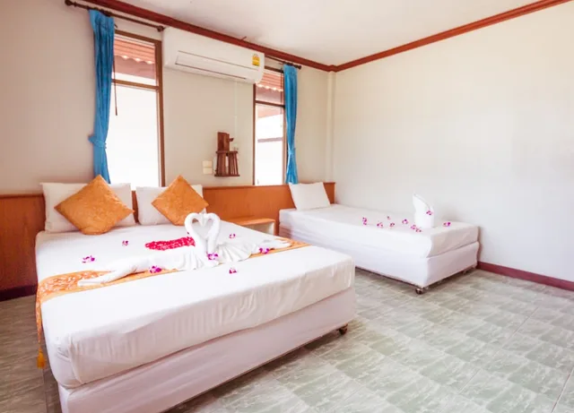 غرفة ديلوكس بسرير مزدوج بإطلالة على الحديقة بغرفة نوم واحدة، Shangrilah Bungalow 1/2