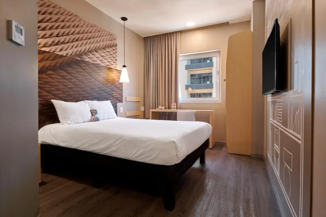 غرفة قياسية بسرير كوين، Ibis Torreon 3/10