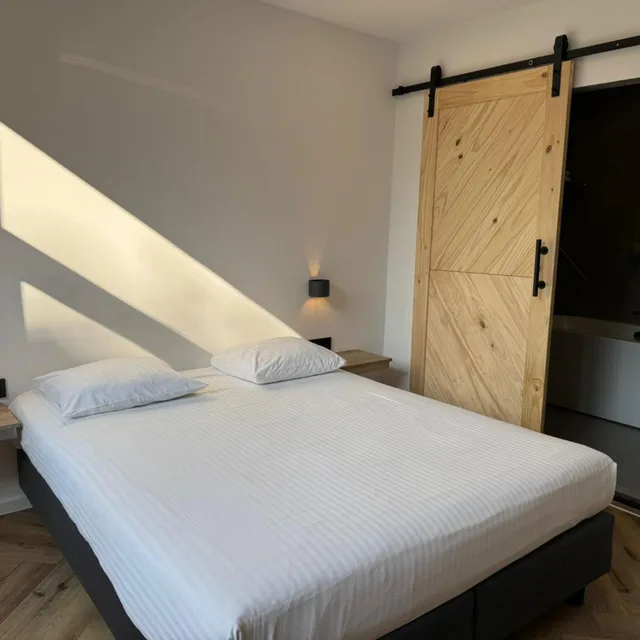 غرفة ديلوكس بسرير مزدوج بشرفة، Hotel Port 2/8