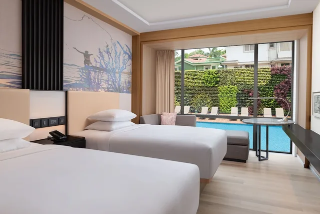 غرفة ديلوكس بسريرين كوين بإطلالة على المسبح، Courtyard By Marriott Goa Colva 2/6