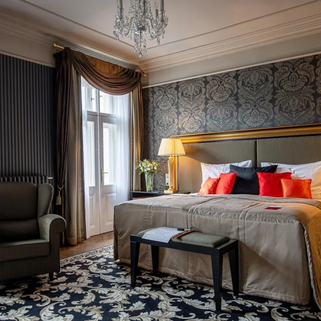 Premier, Single Bed, Riverside, Front View، Grandhotel Pupp Karlovy Vary a.s. 1/2