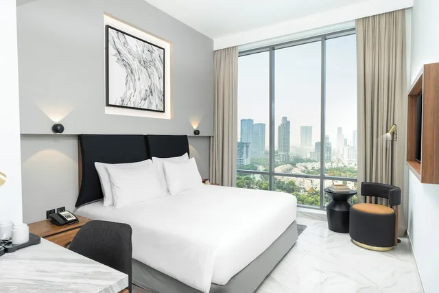 Standard, Laundry، Holiday Inn Dubai Village Circle 1/9