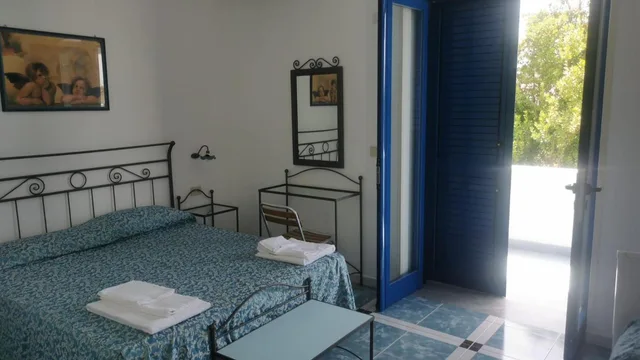 Room, Triple, Garden View, HOTEL CELESTE 1/3
