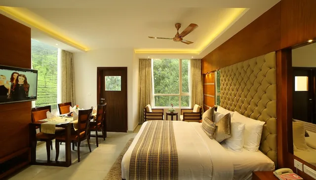 Valley, Club, Double Bed, Blanket Hotel & Spa Munnar 1/4
