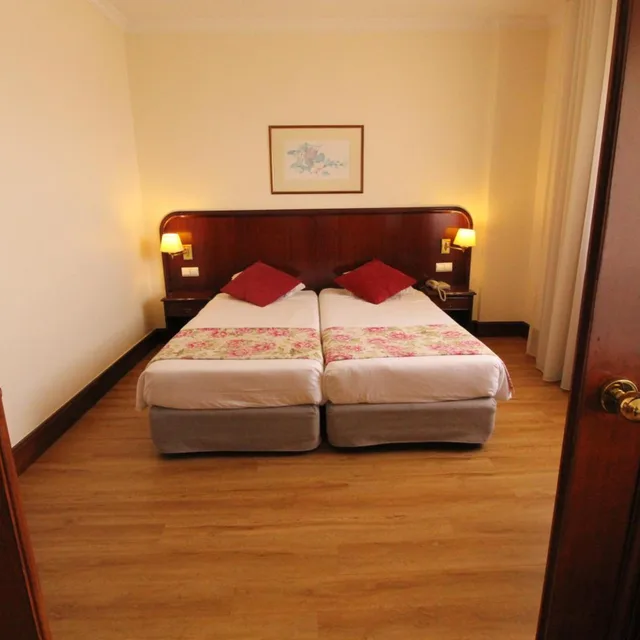 جناح بشرفة، Jardins D Ajuda Suite 1/3