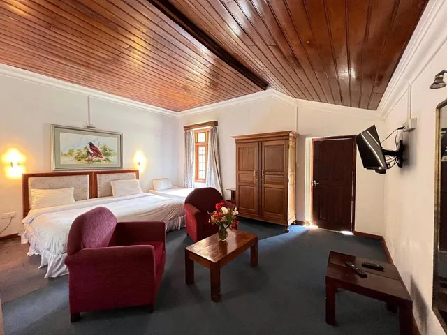 غرفة قياسية بسرير كينج، Tea Bush Hotel 2/3
