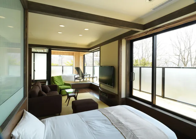 Junior Suite, Twin Beds, 2 Futon Beds, Outdoor Bath، Lake Shikotsu Tsuruga Resort Spa Mizu No Uta 1/1