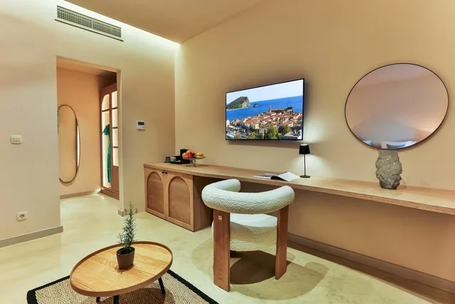 استوديو ديلوكس بسرير كوين، Boutique Hotel Ruzmarin SPA & Garden 7/7