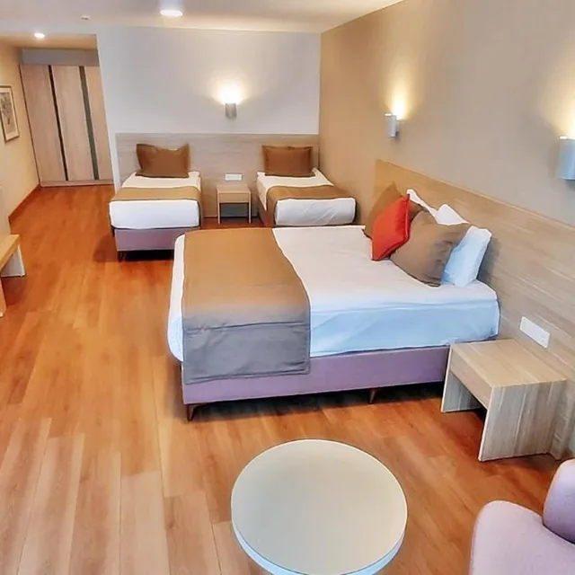 غرفة رباعية، SILIVRI PARK HOTEL 4/10