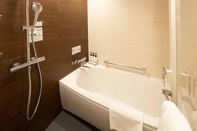 Room, Twin Beds, Castle View, High Floor, PLACE Hotel Ascot 6/6