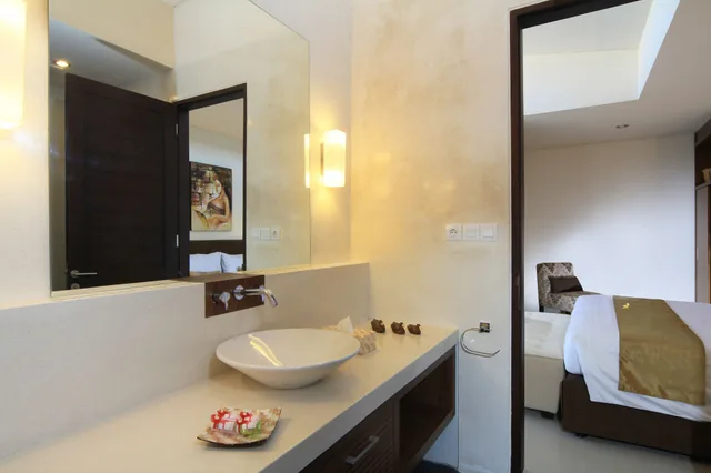 2 Bedrooms, Pool, Villa, King and Queen Bed, Destiny Villas and Residence 2/3