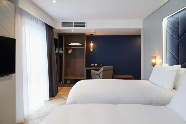 استوديو عائلي كبير، Roomzzz York City 1/3