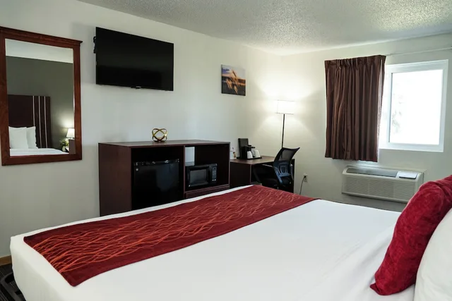 غرفة شهر العسل مفردة بسرير كينج بجاكوزي، New Victorian Inn York 2/6