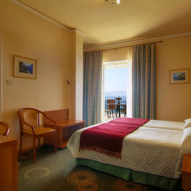 غرفة بسرير مزدوج أو سريرين منفصلين، Kalafati Hotel Itea 1/7
