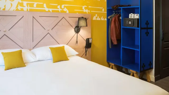 غرفة قياسية بسرير فردي وأسرّة بطابقين، Ibis Styles Carcassonne La Cite 1/4