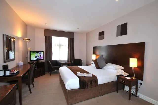 غرفة بسريرين منفصلين، Cave Castle Hotel Country Club 2/10