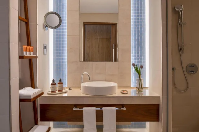 Essential, King Bed, Smoking, Abesq Doha Hotel & Residences 3/3