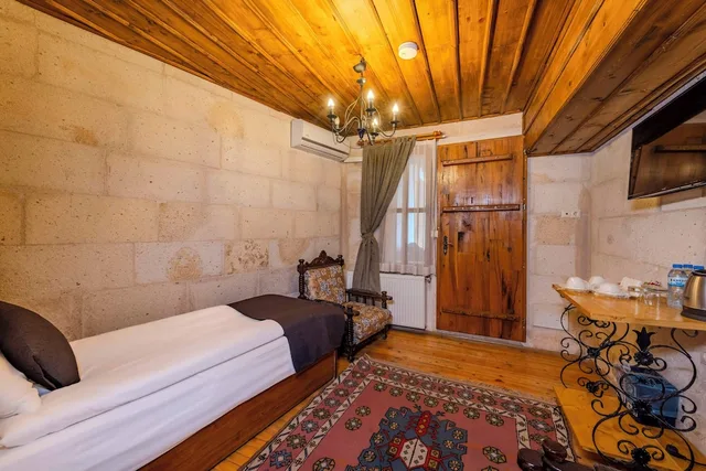 غرفة عائلية ثلاثية بسرير كينج وسرير فردي، Düven Hotel 2/10