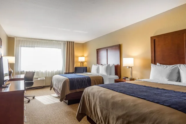 غرفة قياسية بسريرين كوين لذوي الإعاقة، Comfort Inn & Suites Rocklin - Roseville 1/5