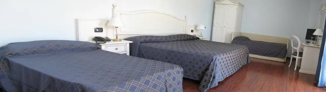 غرفة رباعية، International Hotel Iseo 4/9