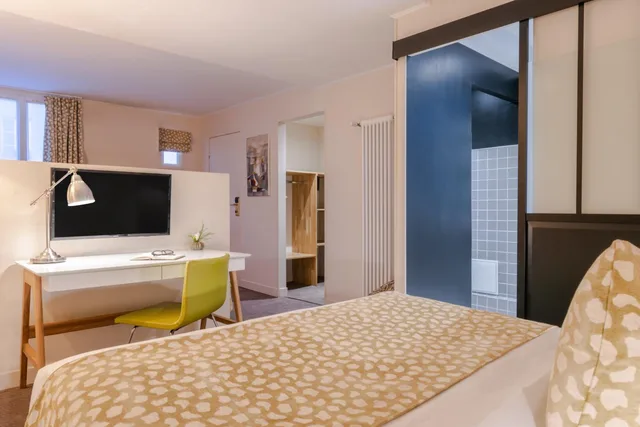 غرفة عائلية بسرير كوين، Hotel 29 Lepic 1/2