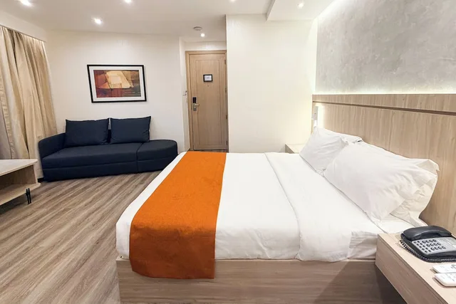 غرفة بريميير بسرير كوين، City Garden Hotel Makati 4/9