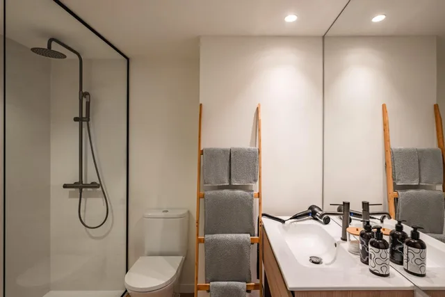 Xtra Space, Loft, King Bed, Terrace، Hotel San Sebastian Orly, Affiliated by Melia 3/3
