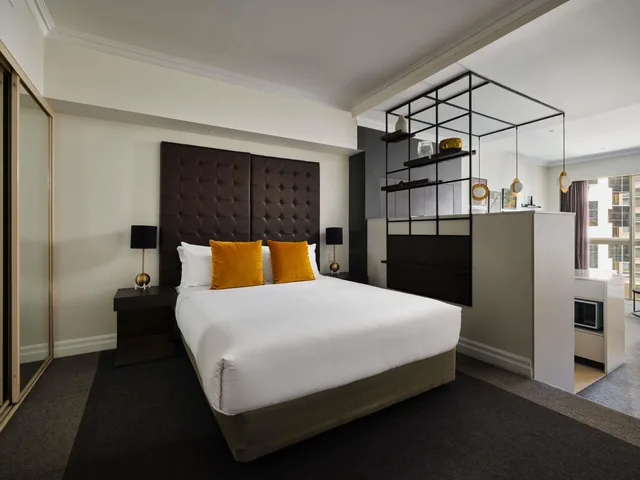 Executive, Studio, Apartment, Mantra 2 Bond Street Sydney 2/7