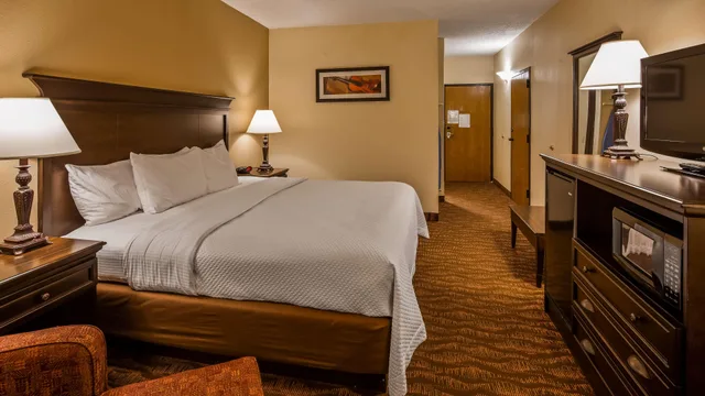 غرفة بسرير مزدوج، Best Western Music Capital Inn 2/4