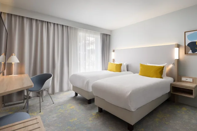 غرفة سوبيريور، Courtyard by Marriott Paris Charles de Gaulle Central Airport 2/5