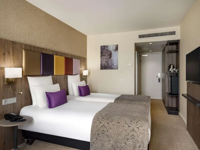 Standard, Double Bed, Mercure Budapest Korona Hotel 3/4