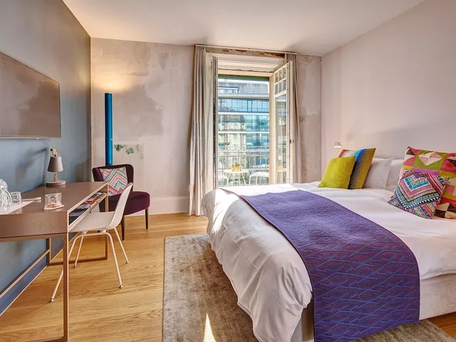 Superior, King Bed, Hotel Restaurant Anker Luzern 2/2