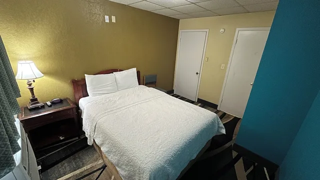 شقة كومفورت بسريرين كوين بغرفة نوم واحدة، Extended Stay Snyder 8/10