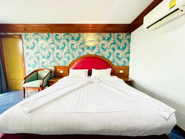 غرفة ديلوكس بسرير مزدوج، Lime Hotel Patong 2/10