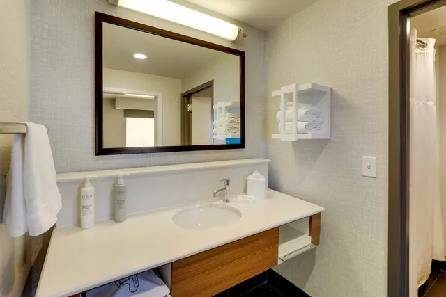 غرفة بسريرين كوين، Hampton Inn & Suites Rome 8/9