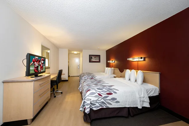غرفة ديلوكس بسريرين، Red Roof Inn Myrtle Beach Hotel - Market Commons 1/4