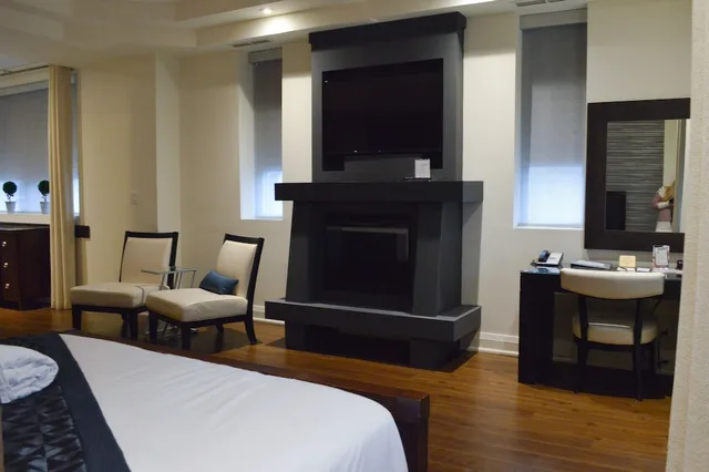 Suite, 2 Queen Beds, Sterling Inn Spa An Ontario S Finest Inn 1/3
