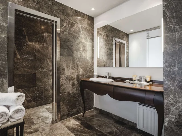 غرفة بريميوم بسريرين منفصلين، Anantara New York Palace Budapest - A Leading Hotel of The World 4/6